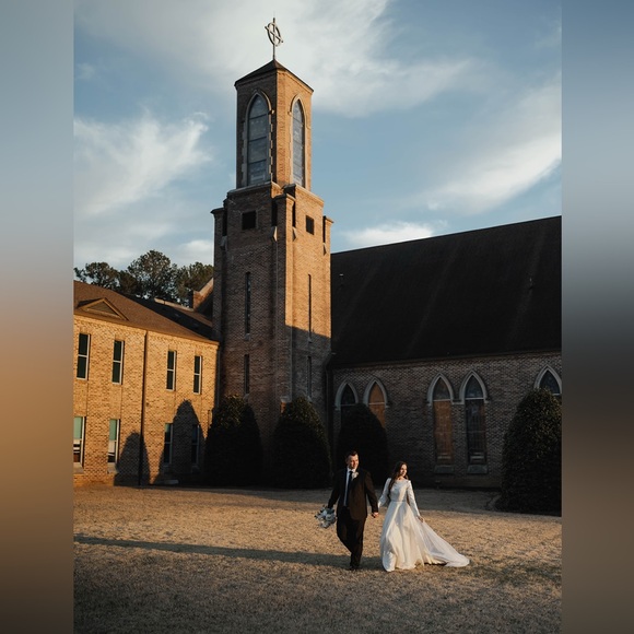 Meet your Posher, Ansley - Picture 9 of 9